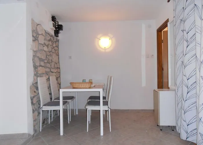 Lucija Apartment