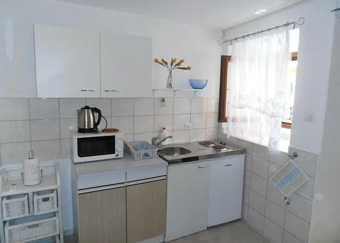 Lucija Apartment *