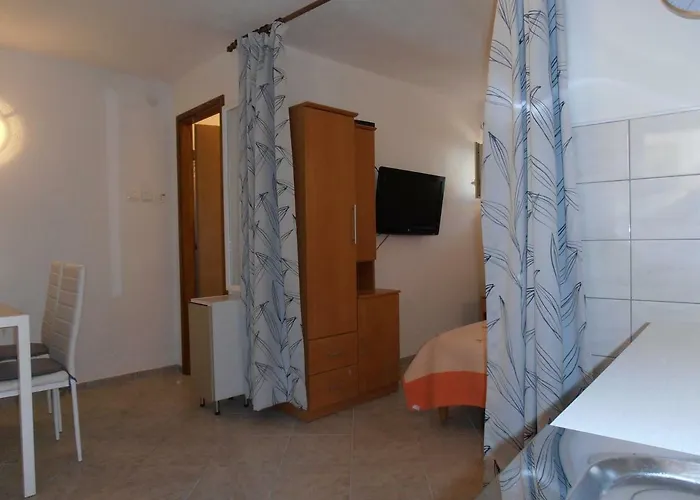 Apartment Lucija