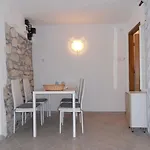 Lucija Apartman
